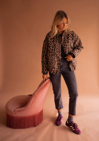 LEONA™ | Bomberjakken i leopard